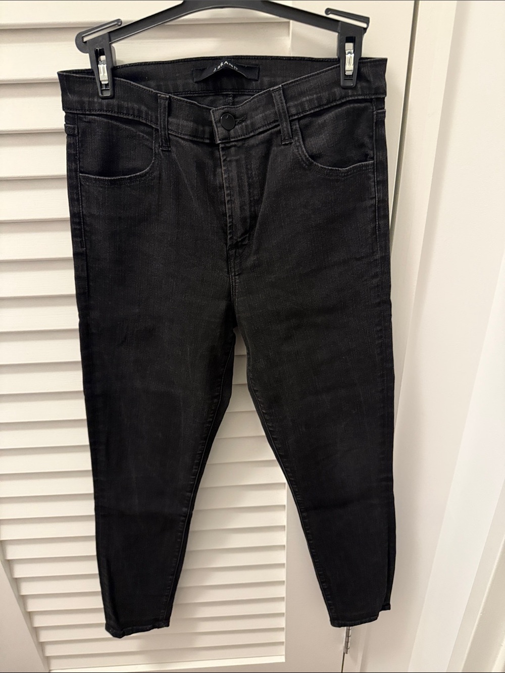 J Brand Skinny Jeans in Black